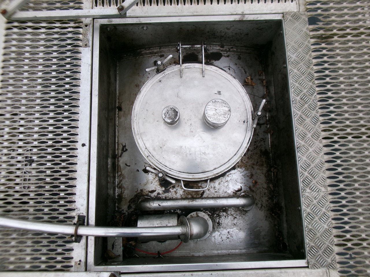 Poluprikolica cisterna za prevoz hemikalija Magyar Chemical tank inox 37.4 m3 / 1 comp / ADR 30/11/2023: slika 7