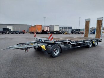 Novu Niska prikolica za prevoz za prevoz teških mašina Kässbohrer SM3 Tieflader, Hydraulische Rampen: slika 1