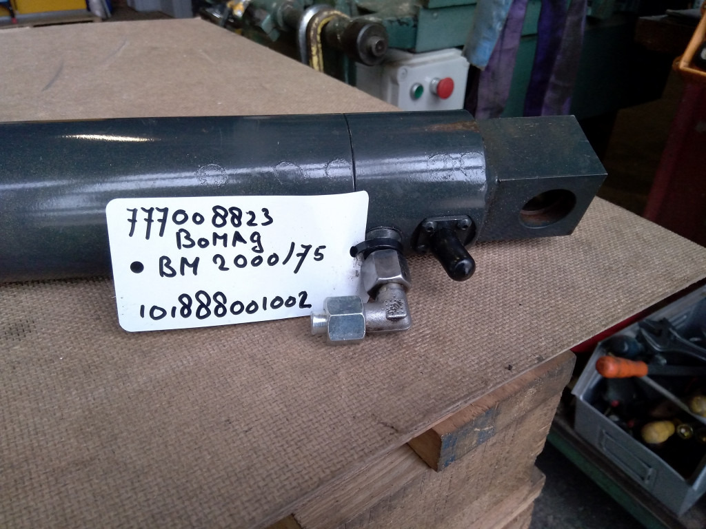 Hidraulični cilindar za Građevinska mašina Bomag 05850528 -: slika 3