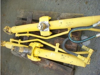 Komatsu (84) D 65 hydraulic jack / Hubzylinder - Rezervni deo