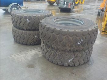 Gume i felne za Kamion Michelin 17.5R25 Tyre & Rim (4 of): slika 1