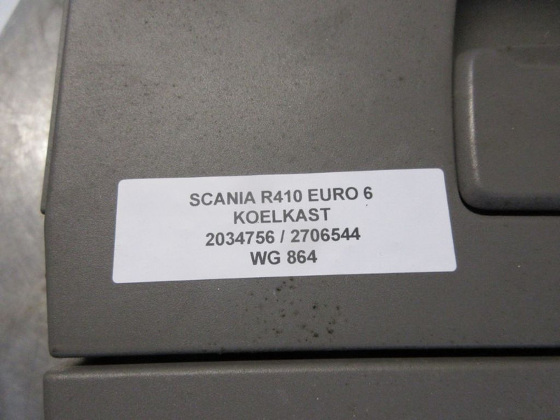 Kabina i enterijer za Kamion Scania 2034756//2706544 KOELKAST SCANIA R 410 EURO 6 MODEL 2020: slika 3