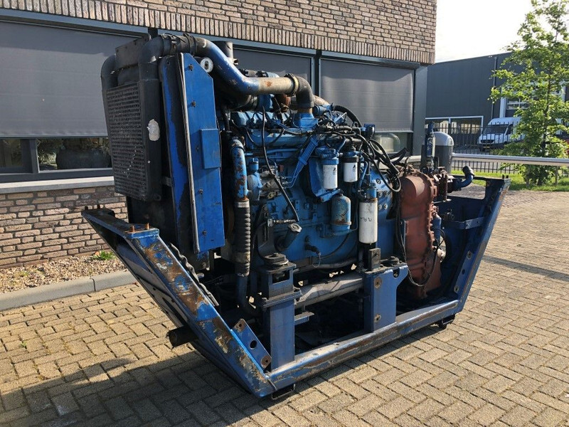Motor Sisu Valmet Diesel 74.234 ETA 181 HP diesel enine with ZF gearbox: slika 10