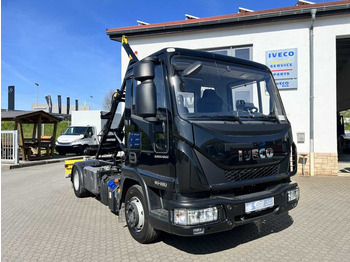 Kamion sa hidrauličnom kukom IVECO EuroCargo 80E