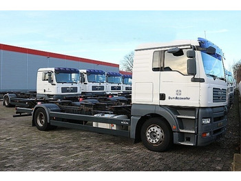 Kamion za prevoz kontejnera/ Kamion sa promenjivim sandukom MAN TGA 18.350