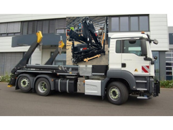 Kamion za utovaranje kontejnera MAN TGS 26.420