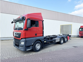 Kamion za prevoz kontejnera/ Kamion sa promenjivim sandukom MAN TGX 26.510