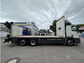 Kamion sa tovarnim sandukom MERCEDES-BENZ Actros 2541