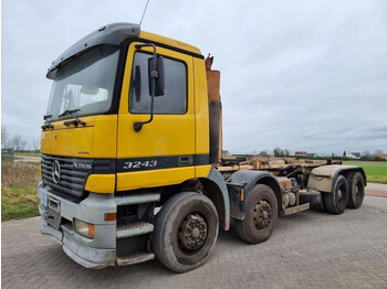 Kamion sa hidrauličnom kukom MERCEDES-BENZ Actros 3243