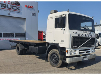 Kamion sa tovarnim sandukom VOLVO F10