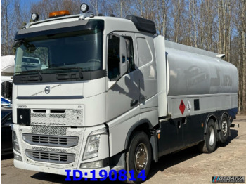 Kamion cisterna VOLVO FH13 500