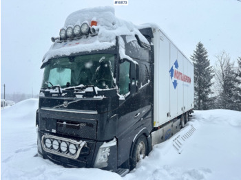 Kamion sa zatvorenim sandukom VOLVO FH 540