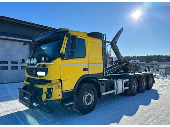 Kamion sa hidrauličnom kukom VOLVO FMX 460