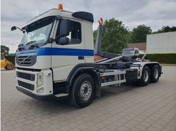 Kamion sa hidrauličnom kukom VOLVO FM12 420