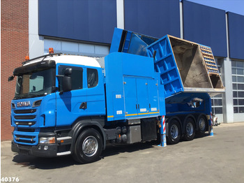 Scania R 560 V8 8x4 Retarder MTS TRIPLE Saugbagger - Vakuumska cisterna: slika 1