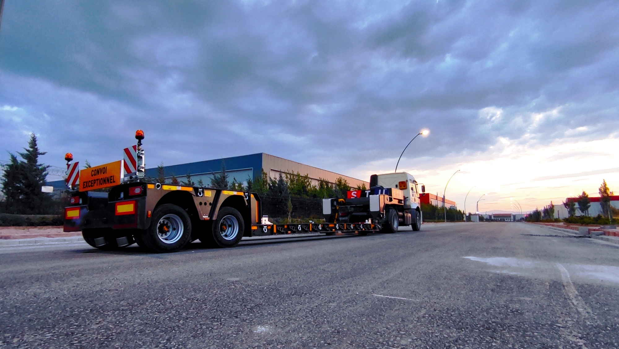 STU TRAILER DORSE ITHALAT IHRACAT LTD. STI. undefined: slika 4