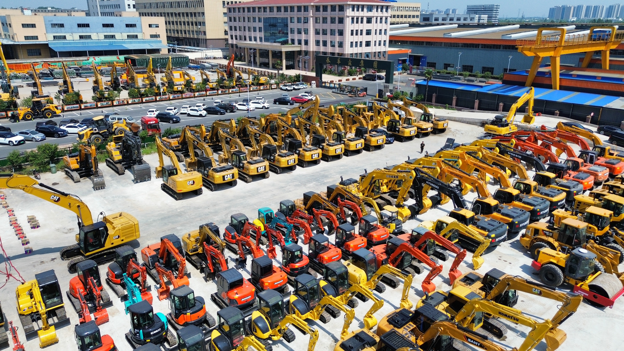 Toaks International Trading Company - Kamioni SINOTRUK - Godina: 2017, Euro 4 undefined: slika 3