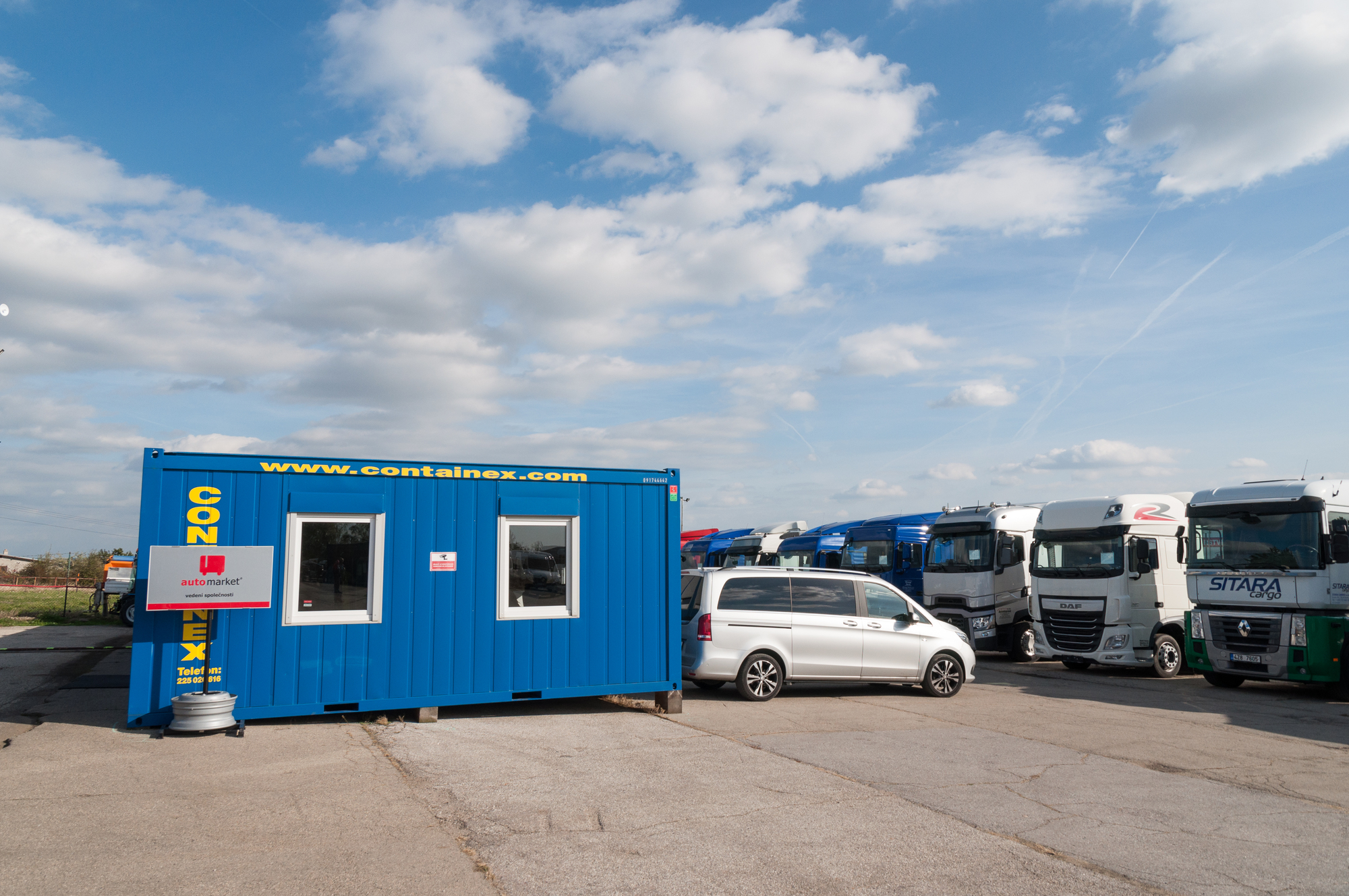 AUTOMARKET TRUCKS s.r.o. - vozila za prodaju undefined: slika 2