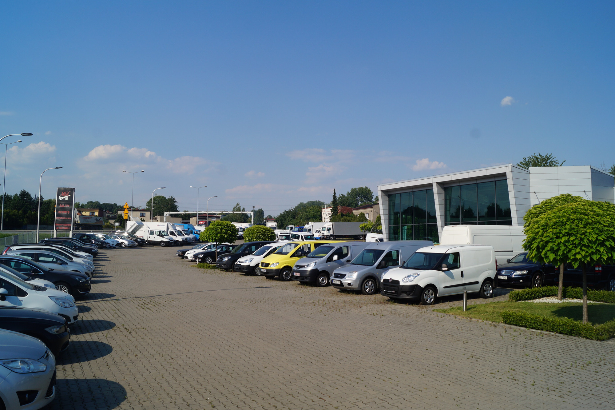 MGC CENTRUM SAMOCHODOW DOSTAWCZYCH - Kamioni - tečni naftni gas undefined: slika 3