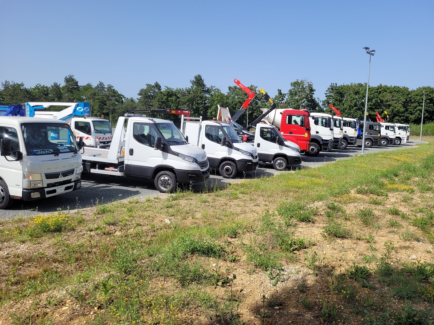 SARL AGVEHICULES undefined: slika 2