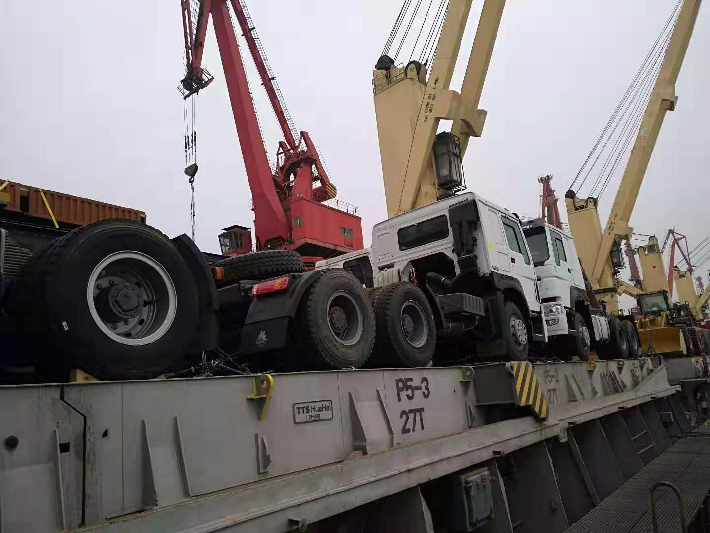 Shandong Guhong Auto Industrial CO., LTD - Kamioni - Godina: 2020, 6x4, menjač: ručni, klima uređaj undefined: slika 8