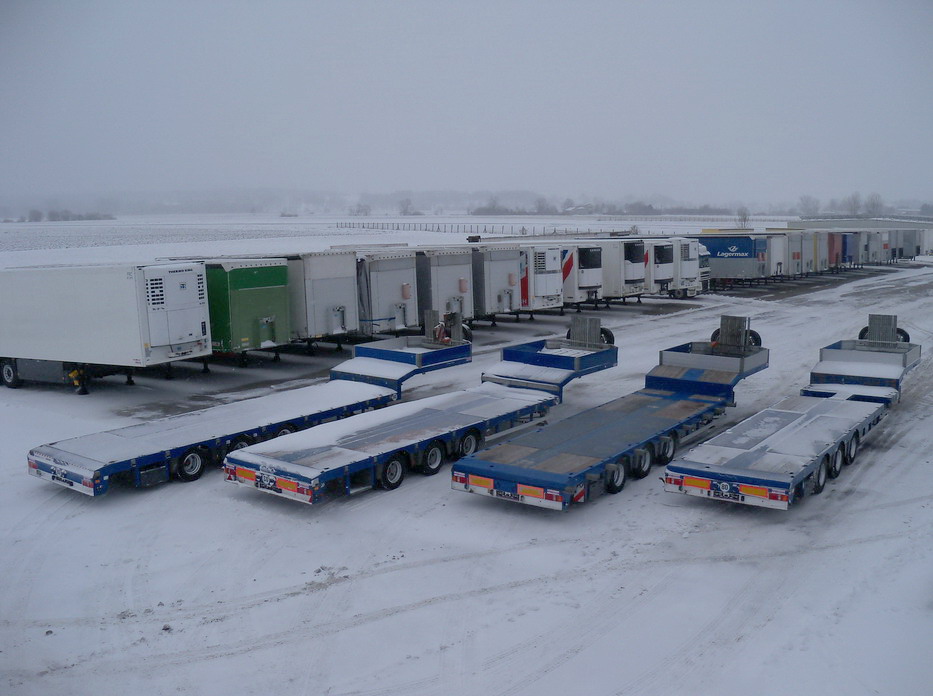 Griener gmbh nutzfahrzeuge und mehr ... - Poluprikolice SCHMITZ - Godina: 2024, 2-osovine undefined: slika 2