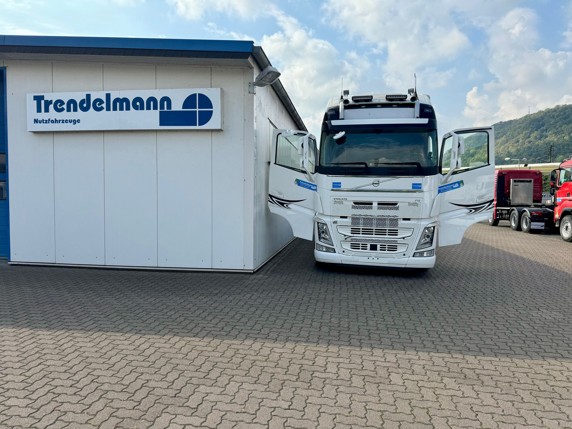 Annette Trendelmann Truck GmbH undefined: slika 27
