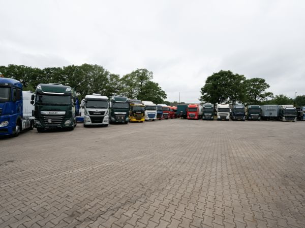 Hesselink Trucks B.V. - Kamioni - Euro 6, menjač: ručni undefined: slika 5
