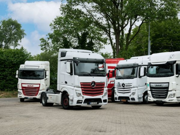 Hesselink Trucks B.V. - Kamioni - Euro 6, menjač: ručni undefined: slika 2
