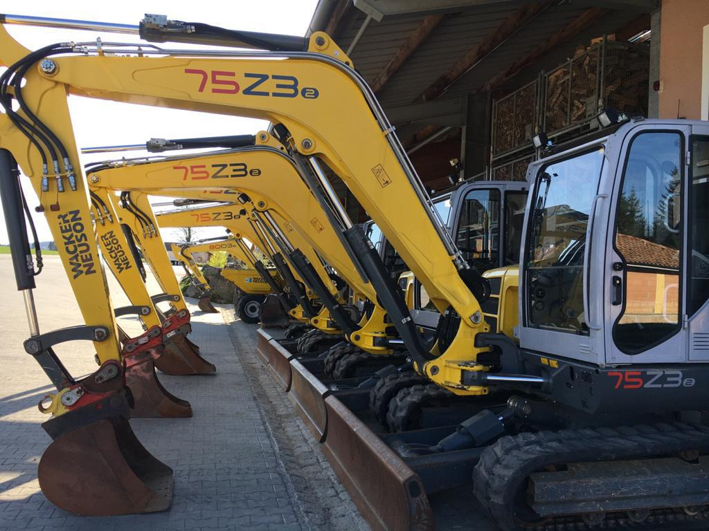 Baumaschinen Weidinger AG undefined: slika 17