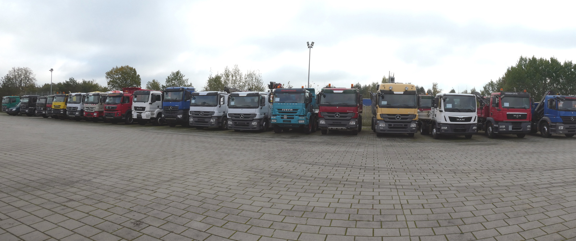 Henze Truck GmbH undefined: slika 1