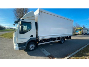 Kamion sa ceradom DAF LF 210