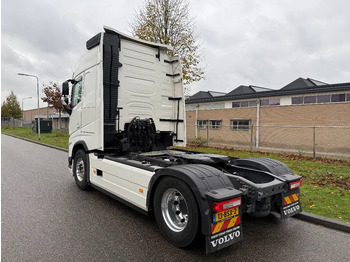 Tegljač Volvo FH 460 XL 2022 only 397.000 km !!!: slika 4 Tegljač Volvo FH 460 XL 2022 only 397.000 km !!!: slika 4