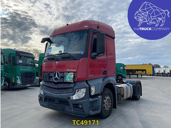 Tegljač MERCEDES-BENZ Actros 1842
