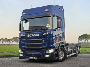 Kamion za prevoz kontejnera/ Kamion sa promenjivim sandukom SCANIA R 410