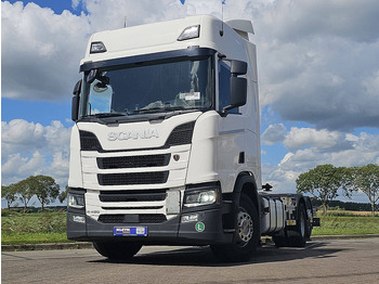 Kamion za prevoz kontejnera/ Kamion sa promenjivim sandukom SCANIA R 450