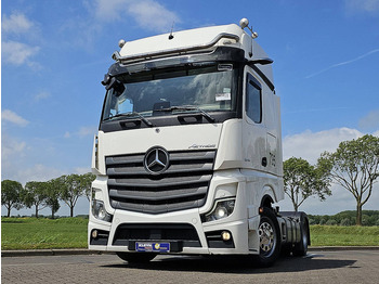 Tegljač MERCEDES-BENZ Actros 1845