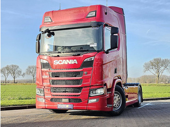 Tegljač SCANIA R 460