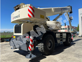 Autokran za teške terene Terex Quadstar 1075L: slika 3
