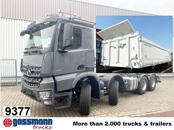 Istovarivač MERCEDES-BENZ Arocs 3251