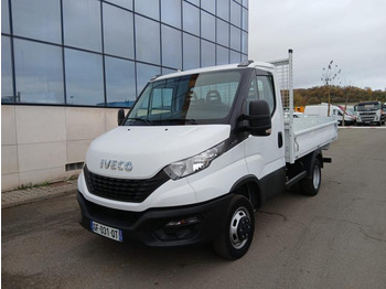 Dostavno vozilo kiper IVECO