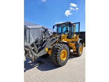 Utovarivač točkaš VOLVO L90H