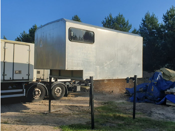 Promenjivo telo - sanduk MERCEDES-BENZ