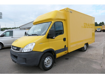 Dostavno vozilo sa zatvorenim sandukom IVECO Daily 35s11
