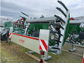 Novu Deponator gnojnice Fliegl Schleppschuhverteiler Compact 6,0 m: slika 5 Novu Deponator gnojnice Fliegl Schleppschuhverteiler Compact 6,0 m: slika 5