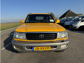 SUV Toyota Land Cruiser: slika 2