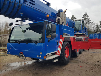 Autodizalica LIEBHERR