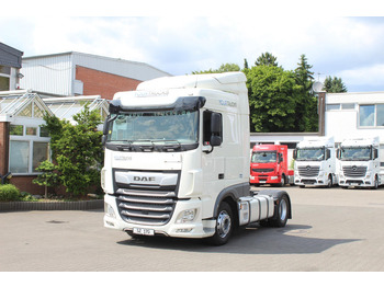 Tegljač DAF XF 530