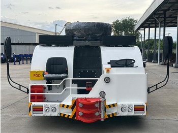 Novu Aerodromski traktor BlissFox 40D: slika 2 Novu Aerodromski traktor BlissFox 40D: slika 2