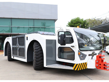 Aerodromski traktor BLISS-FOX